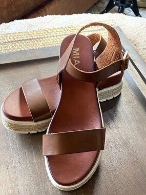 MIA Brown Faux  Brown Leather Platform Sandal